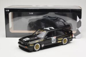BMW M3 E30 JPS Team BMW #44 J. Richards / T. Longhurst Class Winners Bathurst 1000 1987 Minichamps 1:18 155872044 Druckguss — Bild 6 von 6