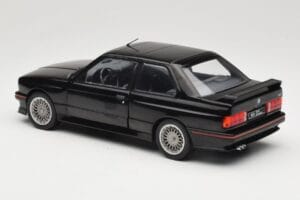 BMW M3 E30 Sport Evo Schwarz Solido 1:18 S1801501 Druckguss — Bild 7 von 8