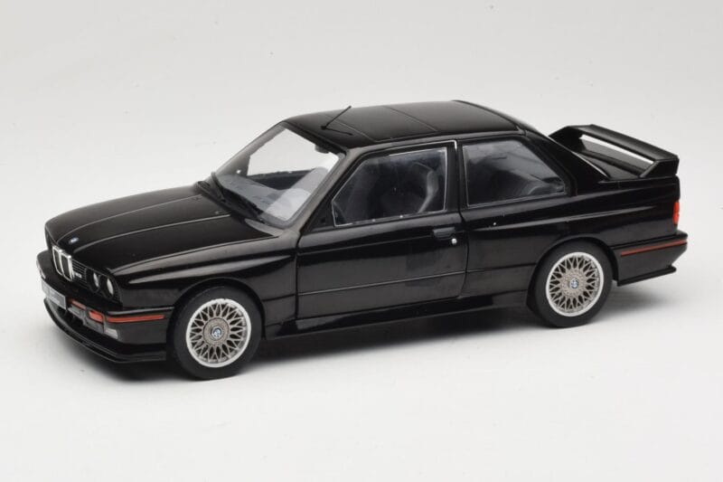 BMW M3 E30 Sport Evo Schwarz Solido 1:18 S1801501 Druckguss