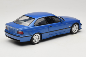 BMW M3 E36 Blue Metallic UT Models 1:18 20467 Druckguss — Bild 3 von 8