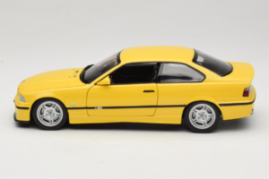 BMW M3 E36 Dakar Yellow UT Models 1:18 180022300 Druckguss — Bild 4 von 8