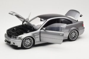 BMW M3 E46 CSL Silber Kyosho 1:18 08506S Druckguss — Bild 2 von 8
