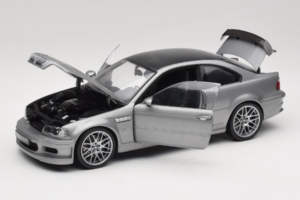 BMW M3 E46 GTR Street Silbergrau Kyosho 1:18 08507S Druckguss — Bild 2 von 8