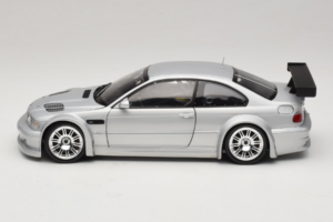 BMW M3 E46 GTR Street Silber Minichamps 1:18 100012100 Druckguss — Bild 4 von 8