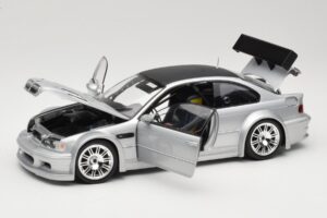 BMW M3 E46 GTR Street Silber With Carbon Roof Minichamps 1:18 100012102 Druckguss — Bild 2 von 8