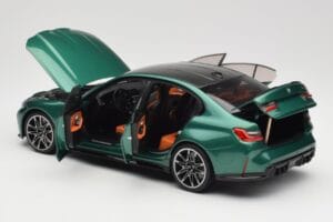 BMW M3 G80 Isle of Man Green Minichamps 1:18 113020203 Druckguss — Bild 5 von 8