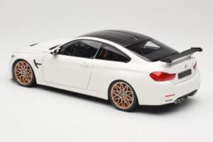 BMW M4 F82 GTS Alpine White Minichamps 1:18 110025221 Druckguss — Bild 7 von 8