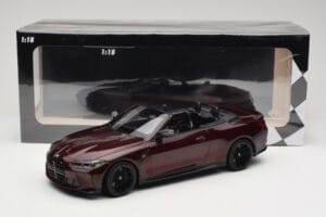 BMW M4 G83 Cabrio Rot Metallic Minichamps 1:18 155021032 Druckguss — Bild 6 von 6