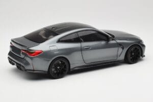 BMW M4 G82 Grau Metallic Minichamps 1:18 113020124 Druckguss — Bild 3 von 8