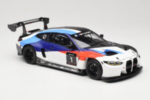 BMW M4 G82 GT3 Presentation 2021 Minichamps 1:18 80435A5D002 Druckguss — Bild 6 von 8