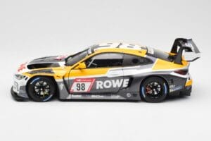BMW M4 G82 GT3 Rowe Racing #98 ADAC 24 Hours Nürburgring 2022 Minichamps 1:18 113222098 Druckguss — Bild 4 von 8