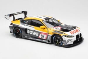 BMW M4 G82 GT3 Rowe Racing #98 ADAC 24 Hours Nürburgring 2022 Minichamps 1:18 113222098 Druckguss — Bild 6 von 8