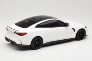BMW M4 G82 Weiß Minichamps 1:18 155020122 Druckguss — Bild 2 von 6