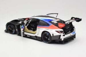 BMW M4 GT3 Ceccato Racing #50 T. Glock DTM Imola 2022 Minichamps 1:18 113222050 Druckguss — Bild 5 von 8