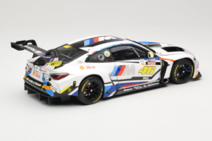 BMW M4 GT3 #46 V. Rossi / A. Farfus / M. Martin Team WRT 12 Hours of Bathurst 2023 Minichamps 1:18 113232146 Druckguss — Bild 3 von 8