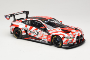 BMW M4 GT3 LMGT3 #31 D. Leung / S. Gelael / A. Farfus Team WRT 2nd Place 24 Hours of Le Mans 2024 Minichamps 1:18 113242431 D — Bild 6 von 8