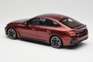 BMW M440i G26 Gran Coupe Aventurine Rot Otto 1:18 OT1075 Resin — Bild 5 von 6