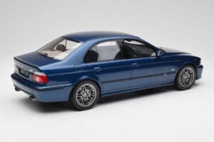 BMW M5 E39 Avus Blau Otto 1:12 G073 Resin — Bild 2 von 6