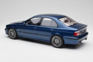 BMW M5 E39 Avus Blau Otto 1:12 G073 Resin — Bild 5 von 6