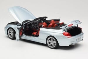 BMW M6 F12 Cabriolet Silverstone Silver Paragon 1:18 8043225656 Druckguss — Bild 5 von 8