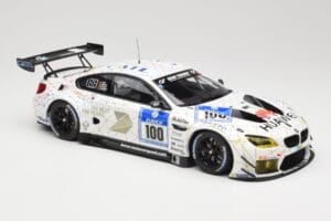 BMW M6 GT3 F13 #100 Schubert Motorsport J. Edwards / J. Klingmann 24h Nürburgring 2016 Minichamps 1:18 155162611 Druckguss — Bild 4 von 6