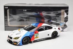 BMW M6 GT3 F13 #42 BMW Team Schnitzer R. Collard / P. Eng ADAC GT Masters Oschersleben 2017 Minichamps 1:18 155172652 Druckgu — Bild 6 von 6