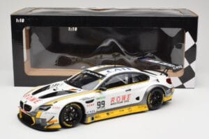 BMW M6 GT3 F13 #99 Rowe Racing P. Eng / M. Martin 24 Hours of Spa 2017 Minichamps 1:18 155172689 Druckguss — Bild 6 von 6