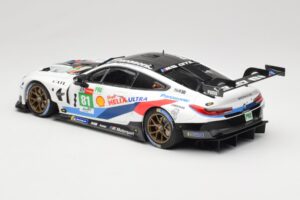 BMW M8 GTE #81 Team MTEK M. Tomczyk / N. Catsburg / N. Yelloly 24 Hours of Le Mans 2018 Minichamps 1:18 155182981 Druckguss — Bild 5 von 6