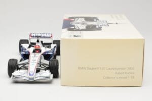 BMW Sauber F1.07 #10 R. Kubica Launch Version 2007 Minichamps 1:18 80430426995 Druckguss — Bild 6 von 7