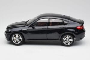 BMW X6 M F86 Schwarz Kyosho 1:18 80432157613 Druckguss — Bild 4 von 8