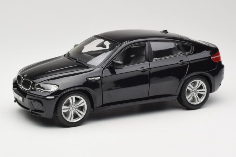 BMW X6 M E71 Schwarz Bburago 1:18 18-12081 Druckguss