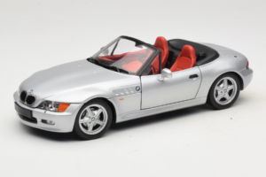 BMW Z3 Cabriolet Silber UT Models 1:18 BMW Z3 Cabriolet Silber UT Models 1:18 20402 Druckguss
