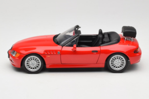 BMW Z3 Roadster 1.9 Rot Händler Edition UT Models 1:18 80439423068 Druckguss — Bild 4 von 8