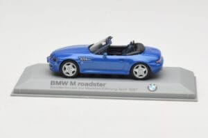 BMW Z3 Roadster 2.8 Blau Minichamps 1:43 BMW003 Druckguss