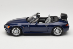 BMW Z3 Roadster Blau Händler Edition UT Models 1:18 80439422186 Druckguss — Bild 4 von 8