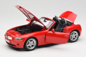 BMW Z4 E85 Roadster Rot Bburago 1:18 34046 Druckguss — Bild 2 von 8