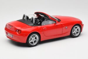 BMW Z4 E85 Roadster Rot Bburago 1:18 34046 Druckguss — Bild 3 von 8