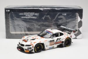 BMW Z4 E89 GT3 #888 Triple Eight Racing L. Mowle / J. Ratcliffe 24 Hours of Spa 2015 Minichamps 1:18 151152388 Druckguss — Bild 6 von 6