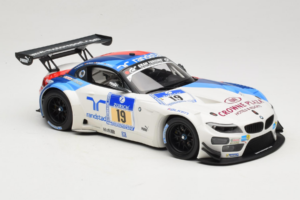 BMW Z4 GT3 #19 Team Schubert J. Muller / D. Muller ADAC 24 Hours Nurburgring 2013 Minichamps 1:18 151132319 Druckguss — Bild 4 von 6