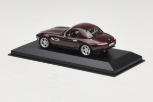 BMW Z8 Braun Hardtop Minichamps 1:43 BMW019 Druckguss — Bild 3 von 4