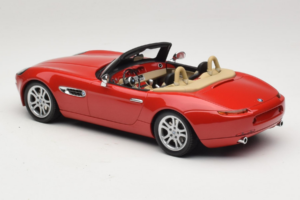 BMW Z8 Rot Minichamps 1:18 155024230 Druckguss — Bild 5 von 6