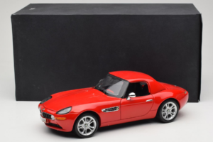 BMW Z8 Rot Kyosho 1:18 80439411730 Druckguss — Bild 9 von 9