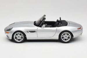 BMW Z8 E52 Cabriolet Silber Kyosho 1:18 80432411551 Druckguss — Bild 4 von 8