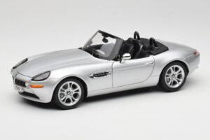 BMW Z8 E52 Cabriolet Silber Kyosho 1:18 80432411551 Druckguss