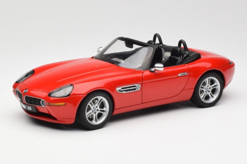 BMW Z8 E52 Rot AUTOart 1:18 70513 Druckguss