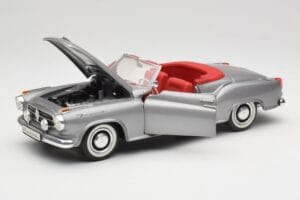 Borgward Isabella Cabriolet Silber Revell 1:18 08411 Druckguss — Bild 2 von 8