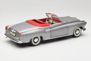 Borgward Isabella Cabriolet Silber Revell 1:18 08411 Druckguss — Bild 3 von 8