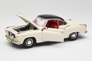 Borgward Isabella Coupe Weiß Revell 1:18 08859 Druckguss — Bild 2 von 8