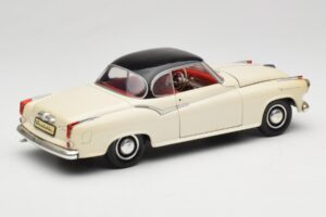Borgward Isabella Coupe Weiß Revell 1:18 08859 Druckguss — Bild 3 von 8