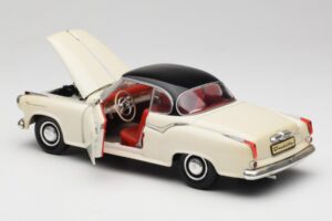 Borgward Isabella Coupe Weiß Revell 1:18 08859 Druckguss — Bild 5 von 8